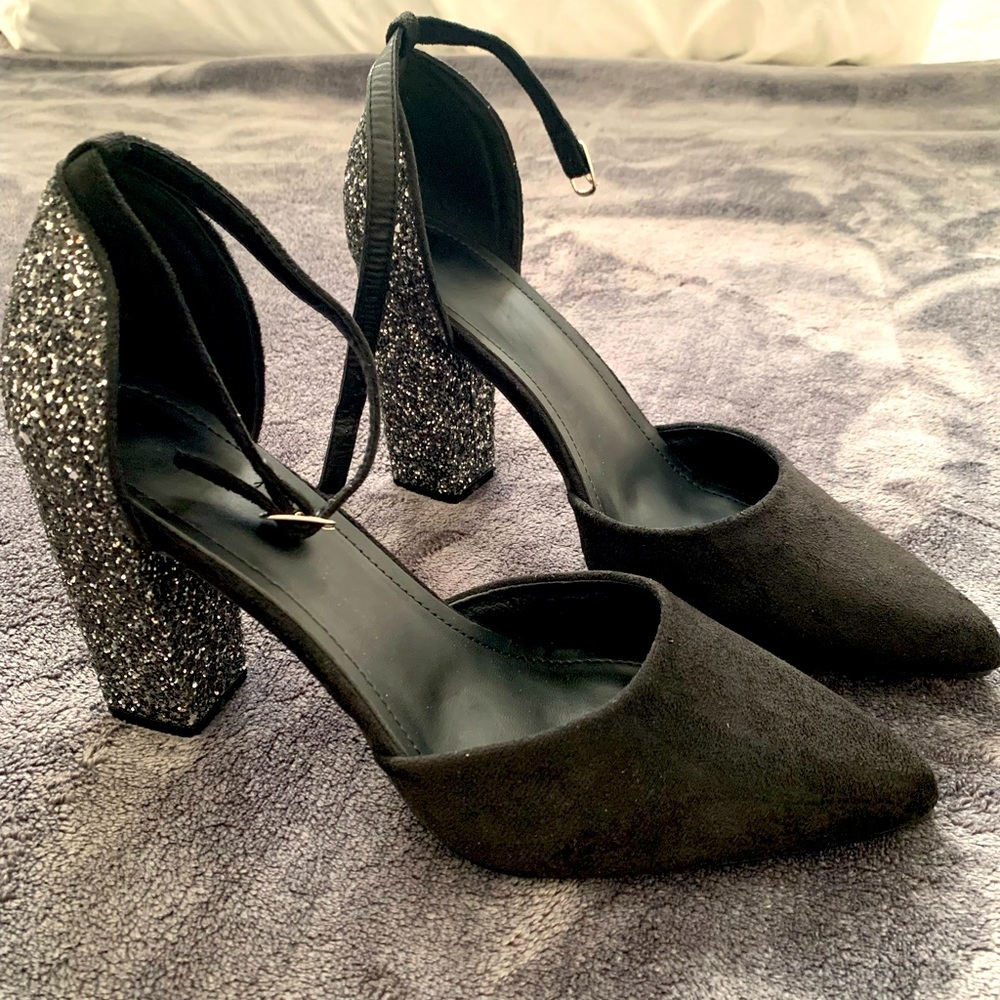 SHEIN SPARKLE PUMPS— NWT—SZ 10 WOMEN—